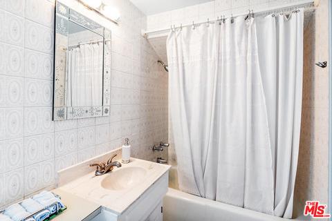 Undisclosed, Burbank, CA 91501 photo 25