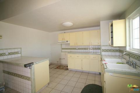 58854 Barron Dr, Yucca Valley, CA 92284 photo 3