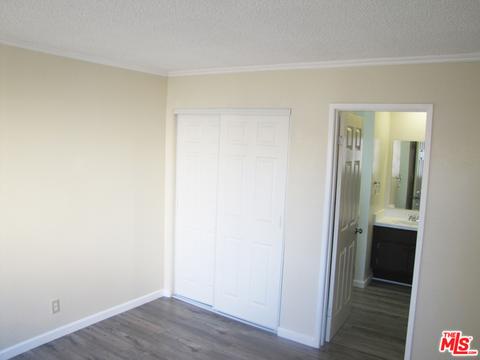 320 Mchenry Rd #13, Glendale, CA 91206 photo 6