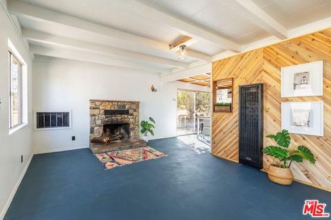 1657 Wamego, Yucca Valley, CA 92284 photo 9