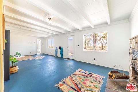 1657 Wamego, Yucca Valley, CA 92284 photo 10