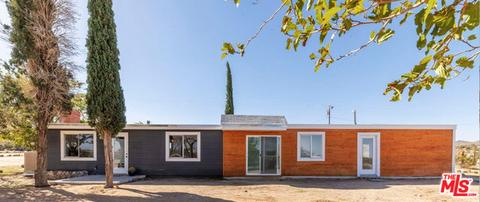 1657 Wamego, Yucca Valley, CA 92284 photo 3