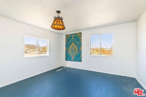 1657 Wamego, Yucca Valley, CA 92284 photo 24