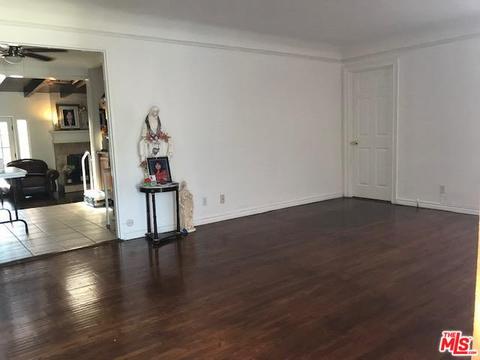 19016 Arminta St, Reseda, CA 91335 photo 3