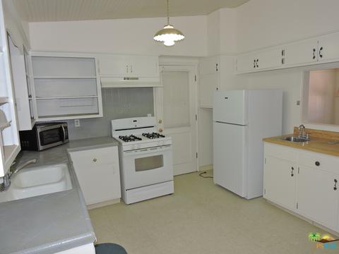 57045 Antelope, Yucca Valley, CA 92284 photo 3