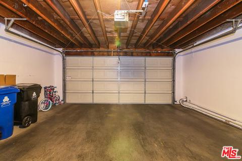 19030 Hamlin St #8, Reseda, CA 91335 photo 13