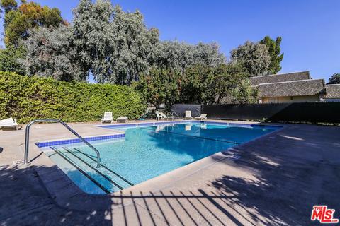 19030 Hamlin St #8, Reseda, CA 91335 photo 11