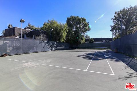 19030 Hamlin St #8, Reseda, CA 91335 photo 10