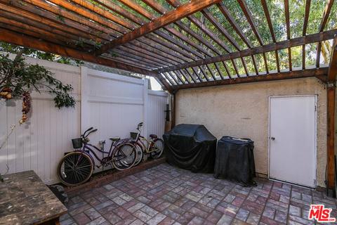19030 Hamlin St #8, Reseda, CA 91335 photo 7