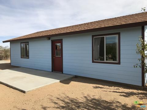 57335 Karol Rd, Landers, CA 92285 photo 2