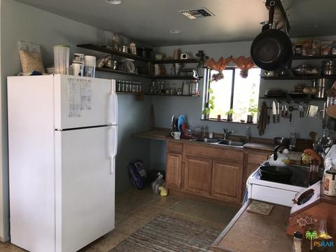 57335 Karol Rd, Landers, CA 92285 photo 11