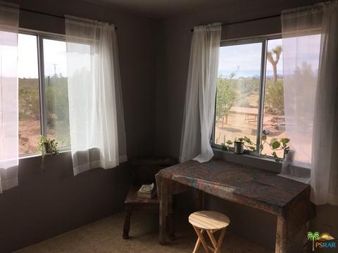 57335 Karol Rd, Landers, CA 92285 photo 8