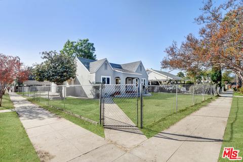 807 W 19th St, San Bernardino, CA 92405 photo 2