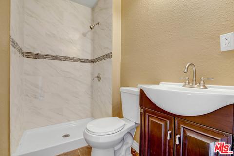 807 W 19th St, San Bernardino, CA 92405 photo 14