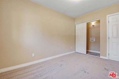 807 W 19th St, San Bernardino, CA 92405 photo 12