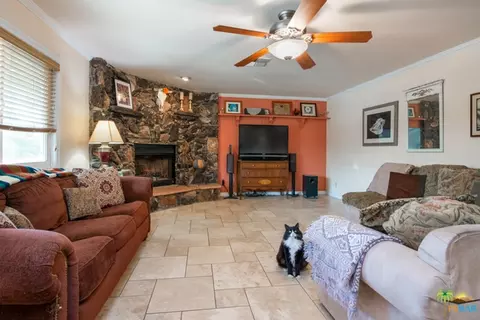 7505 Indio Ave, Yucca Valley, CA 92284 photo 6