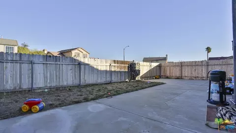 512 Alexe St, Beaumont, CA 92223 photo 32