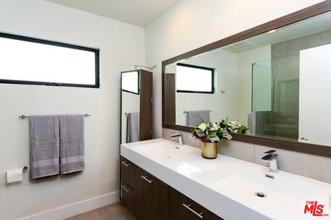 890 Commonwealth Ave, Venice, CA 90291 photo 19