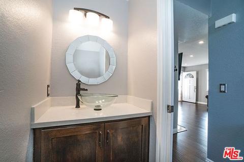13919 Arthur Ave #2, Paramount, CA 90723 photo 9