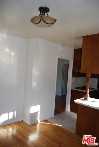 1418 S Cliveden Ave, Compton, CA 90220 photo 11