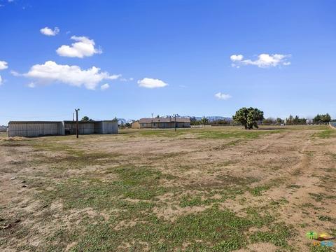 9226 Avenal Rd, Phelan, CA 92371 photo 26