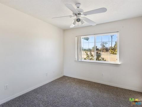 9226 Avenal Rd, Phelan, CA 92371 photo 20
