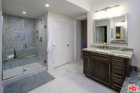 4036 Tradewinds Dr, Oxnard, CA 93035 photo 17