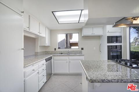 6571 Carioca Ln, Riverside, CA 92506 photo 9