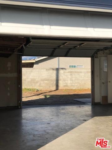 484 E King St, Rialto, CA 92376 photo 9