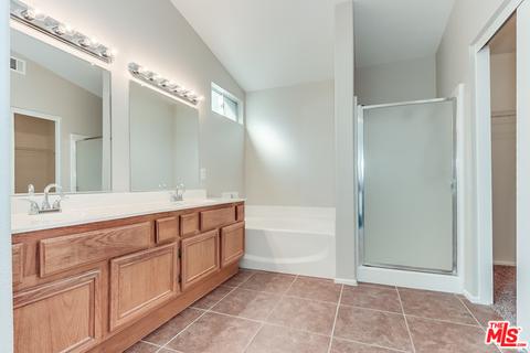 7904 Ruby Ct, Highland, CA 92346 photo 5
