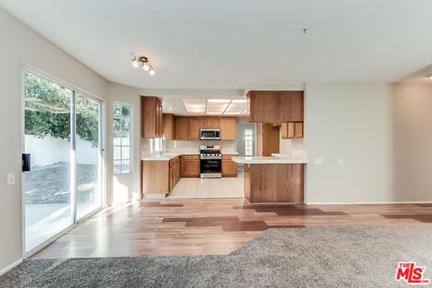 7904 Ruby Ct, Highland, CA 92346 photo 4