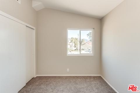 7904 Ruby Ct, Highland, CA 92346 photo 14