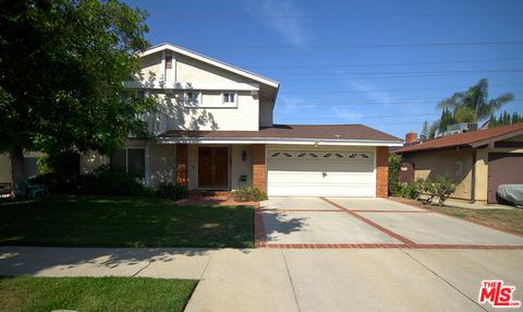 6317 Geyser Ave, Tarzana, CA 91335 photo 2