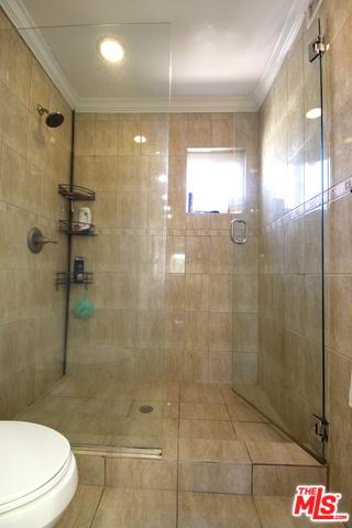 6317 Geyser Ave, Tarzana, CA 91335 photo 17