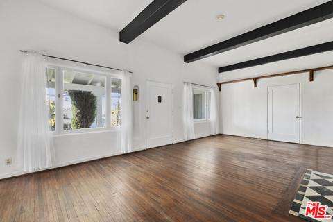 10348 Wilsey Ave, Tujunga, CA 91042 photo 4
