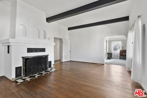 10348 Wilsey Ave, Tujunga, CA 91042 photo 3