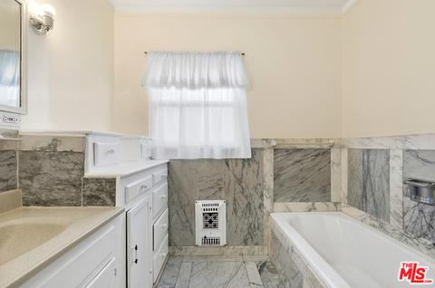 10348 Wilsey Ave, Tujunga, CA 91042 photo 8
