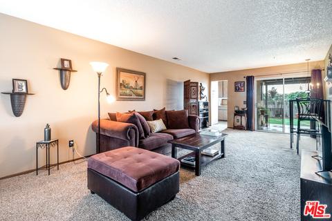 4541 Beverly Glen Dr, Oceanside, CA 92056 photo 2