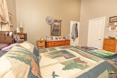 1110 Mitchell Ln, Big Bear City, CA 92314 photo 16