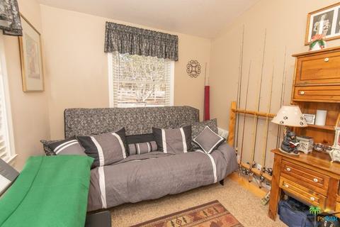 1110 Mitchell Ln, Big Bear City, CA 92314 photo 25