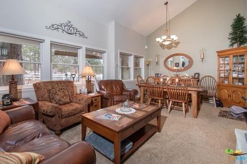 1110 Mitchell Ln, Big Bear City, CA 92314 photo 6