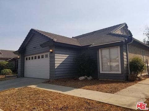 2032 Cape Cod Ln, Palmdale, CA 93550 photo 1