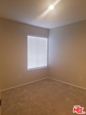 2032 Cape Cod Ln, Palmdale, CA 93550 photo 19