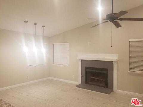 2032 Cape Cod Ln, Palmdale, CA 93550 photo 3