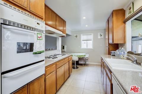 13101 Mineola St, Arleta, CA 91331 photo 4