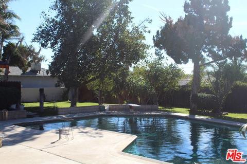 357 E Van Koevering St, Rialto, CA 92376 photo 4