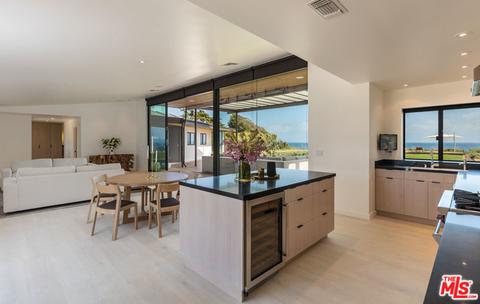 28868 Cliffside Dr, Malibu, CA 90265 photo 9
