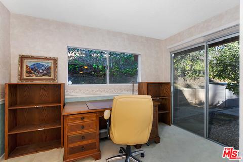 1550 Parway Dr, Glendale, CA 91206 photo 24