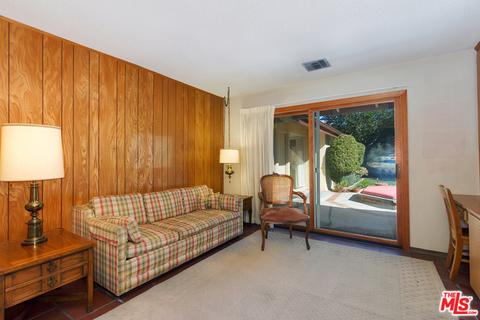 1550 Parway Dr, Glendale, CA 91206 photo 10