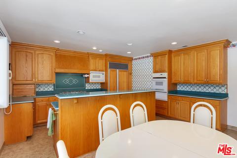 1550 Parway Dr, Glendale, CA 91206 photo 12
